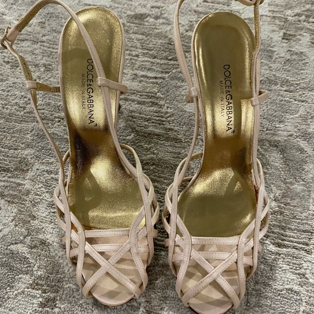 Dolce & Gabbana Cream Heels Strappy Design